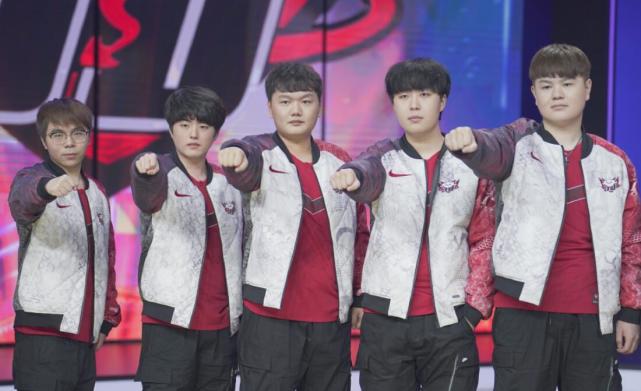 多项关键指 多项关键指